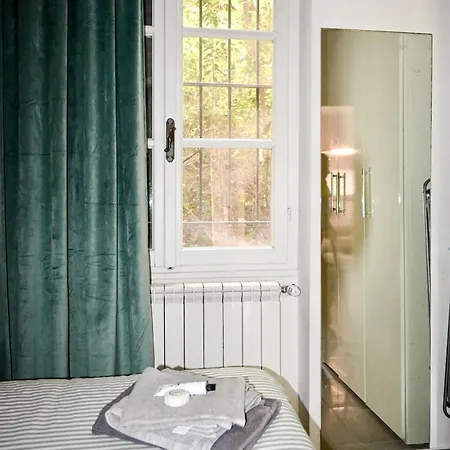 Relax Tra Golf E Mare ガルレンダ