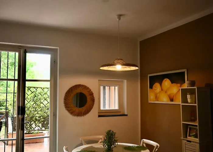 Relax Tra Golf E Mare * غارليندا