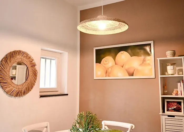 Relax Tra Golf E Mare Lejlighed